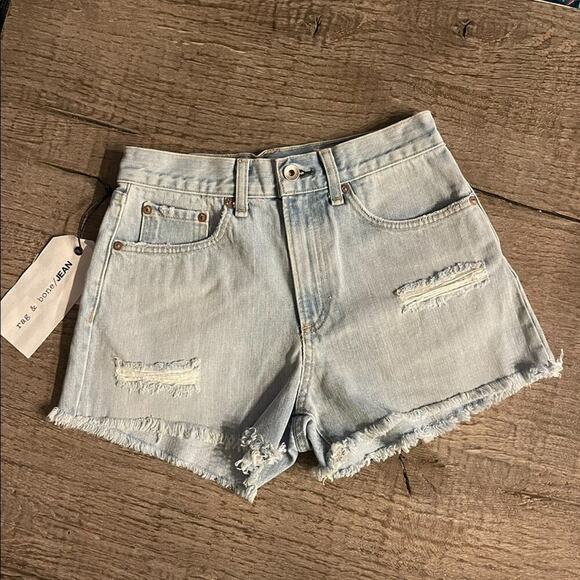 Rag & Bone Justine Denim Shorts in Glenna w Holes. - Picture 5 of 8